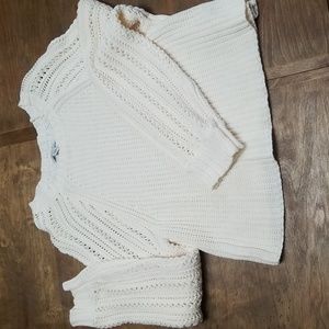 American Eagle sweater